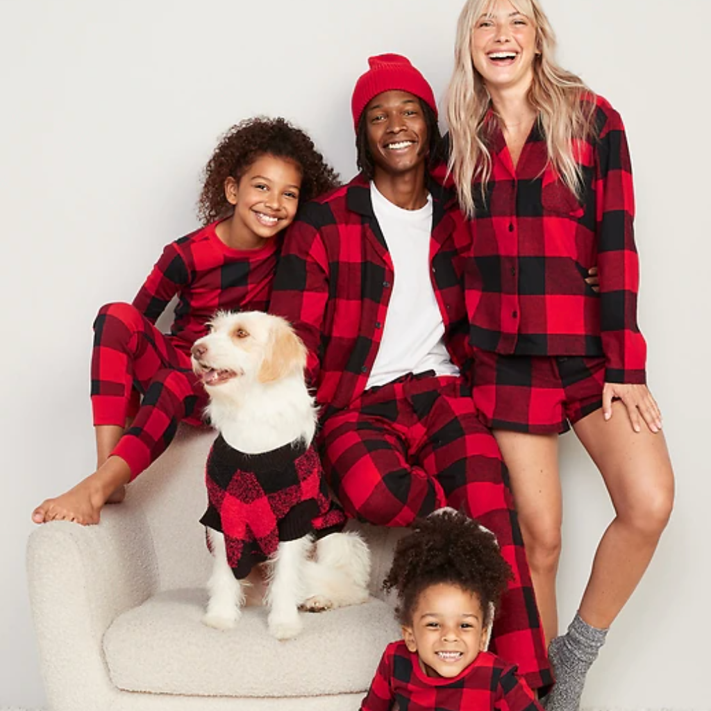 matchimg family pajamas